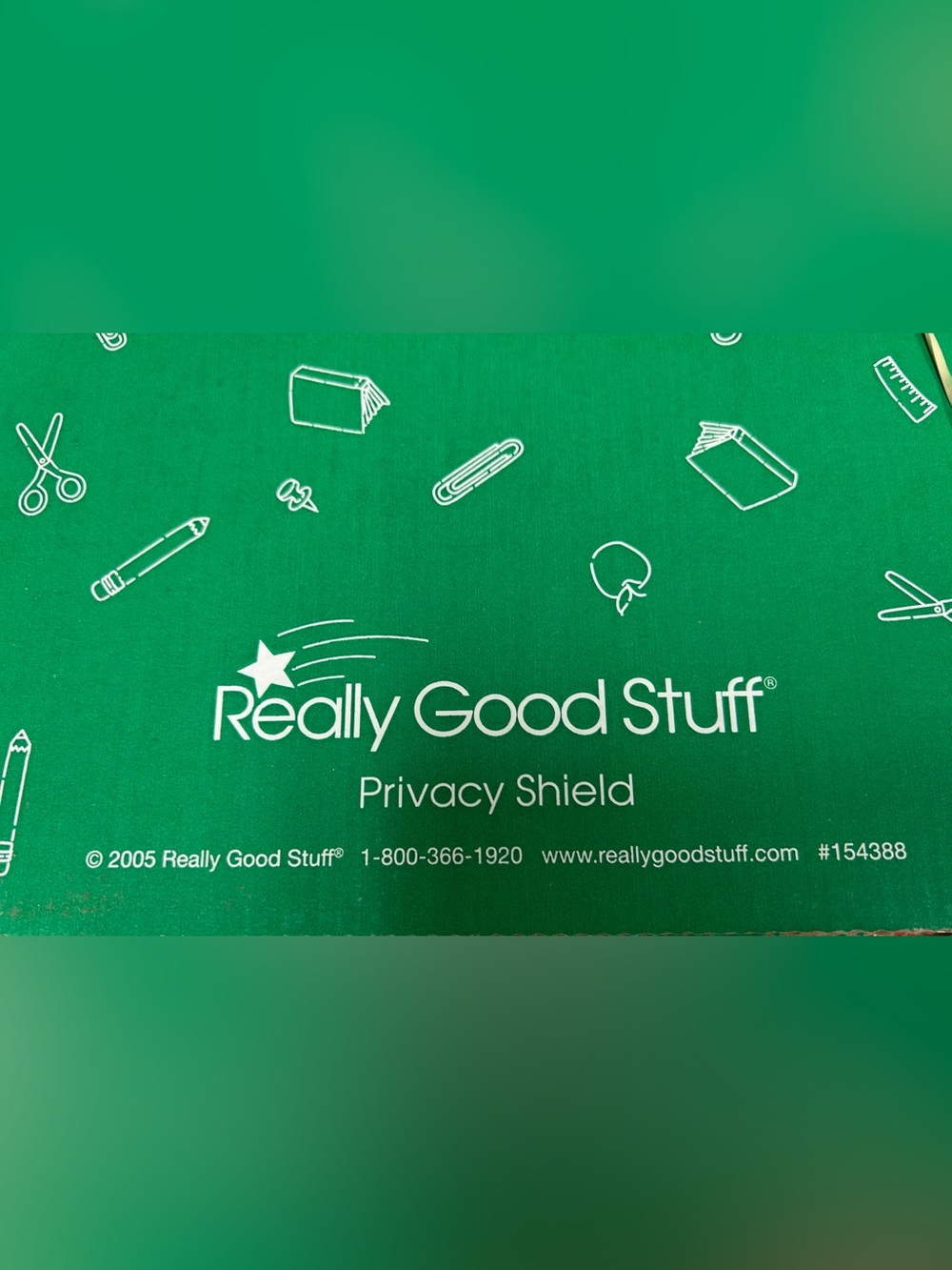 Green Privacy Shield - Classroom Privacy Panel